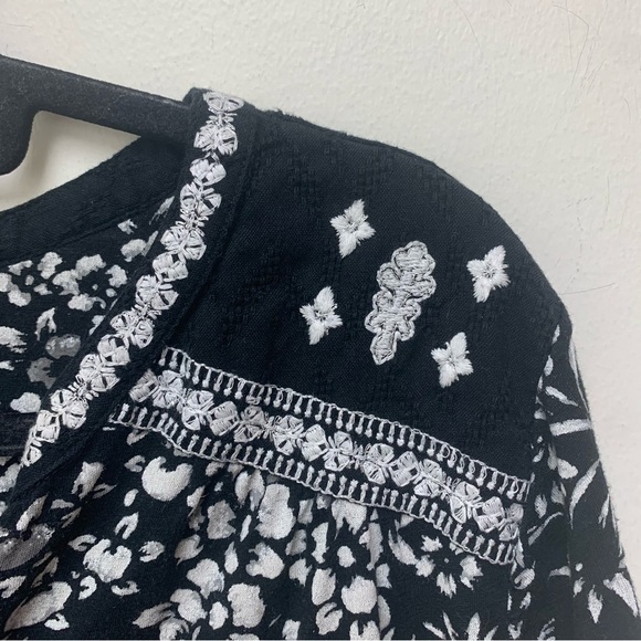 Lucky Brand Floral Embroidered Boho Blouse - Picture 10 of 12